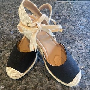 Espadrille Black and Tan